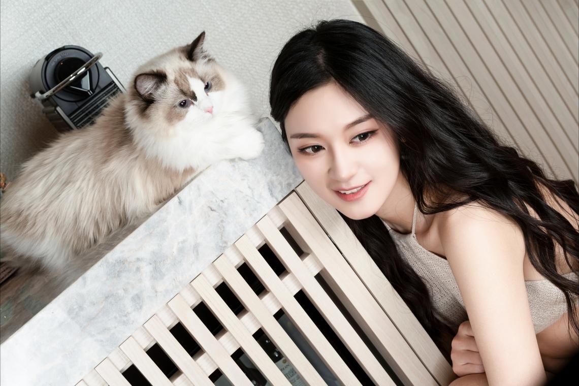 环卫工翻8吨垃圾找回儿童手表，大同最新回应，多个细节披露→